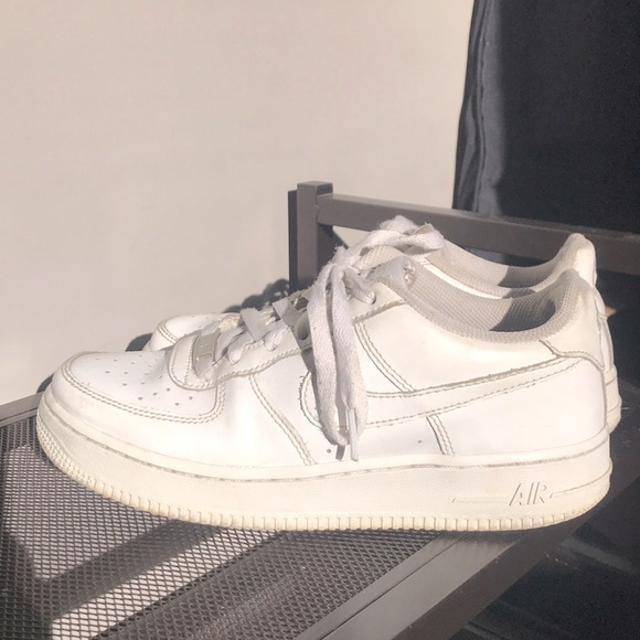 White Nike 1 Air Forces